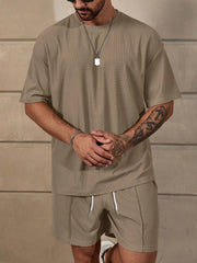 Manfinity Homme Men's Solid Loose Tee & Drawstring Waist Shorts Khaki