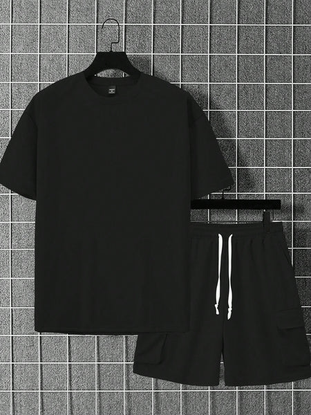Manfinity Homme Men's Solid Color Short Sleeve Round Neck T-Shirt And Drawstring Waist Shorts 2pcs/Set Black