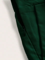 SHEIN VaVaLuxe Women Plain Pleated Pockets Straight Leg Shorts Dark Green
